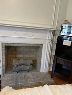 Surrey-Williamson Inn