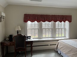 Surrey-Williamson Inn