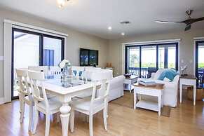 South Seas Beach House 22