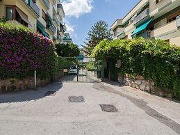 Azzurro Park Suite Sorrento