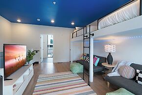 The Grove by AvantStay – Stylish Group Stay with Private Bathrooms