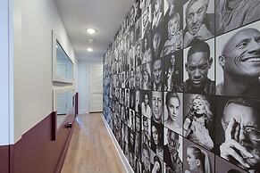 The Grove by AvantStay – Stylish Group Stay with Private Bathrooms