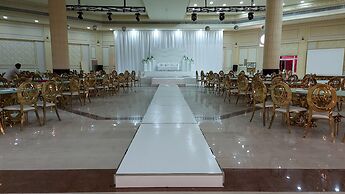 Al Salam Grand Hotel & Resort