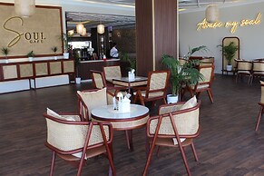 Al Salam Grand Hotel & Resort