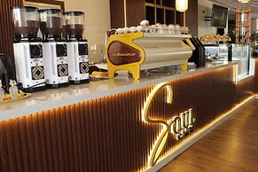 Al Salam Grand Hotel & Resort