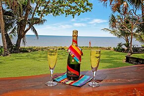 Absolute Beachfront House with Private Pool