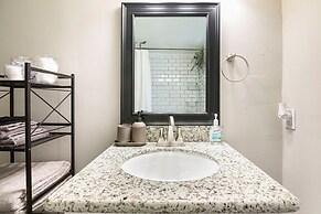 Wonderful Getaway in Houston