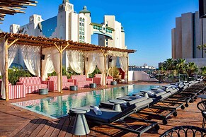 Now VX - Adults Only