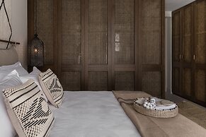 Now VX - Adults Only