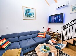 Beach House Calendula