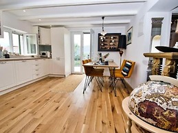 Beach House Calendula