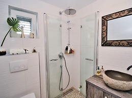 Beach House Calendula