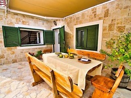 Beach House Calendula