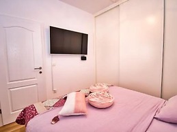 Beach House Calendula