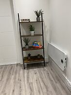 Stylish 3beds Nystyle Apt - Parking, Self Check-in