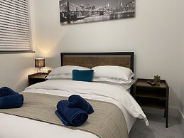 Stylish 3beds Nystyle Apt - Parking, Self Check-in