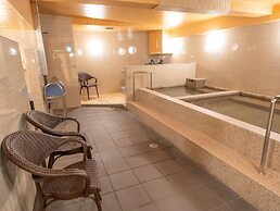 Shinsaibashi ARTY Inn