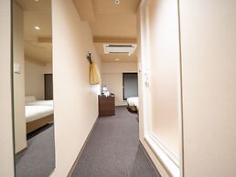 Shinsaibashi ARTY Inn