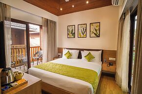 TreeHouse MARS Beach Cottages