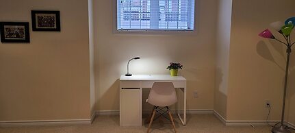 2 Bdrm, Kitchen, Laundry, Weekly - Monthly Discount