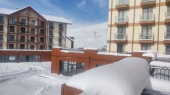 Terrace Rooms - Luxurious Room