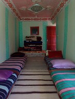 Room in Guest Room - Gîte Tawada - Haut-atlas - Room for 3 People