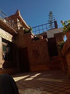 Room in Guest Room - Gîte Tawada - Haut-atlas - Room for 3 People