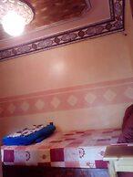 Room in Guest Room - Gîte Tawada - Happy Valley - Room for 3 People