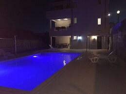 Imotski Blaue See Apartments , Pool
