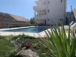 Imotski Blaue See Apartments , Pool