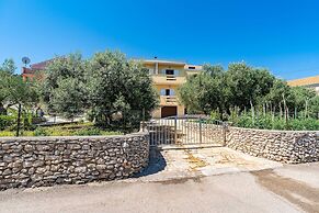 Apartment by the sea and With Beautiful View, 2 Bedrooms, 4 Persons