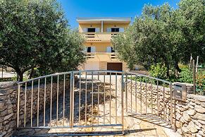 Apartment by the sea and With Beautiful View, 2 Bedrooms, 4 Persons