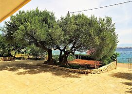 Apartment by the sea and With Beautiful View, 2 Bedrooms, 4 Persons