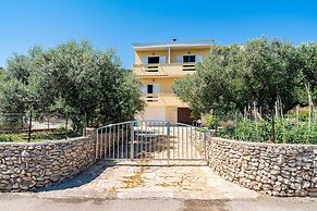 Apartment for 4 Persons, by the sea and With Beautiful View