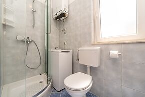 Apartment for 4 Persons, by the sea and With Beautiful View