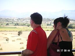 Luxury 2 bed Private Home Close to the Beach on a Secure Community