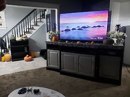 Beautiful Two Story Home by Fountain Lake and Mayo Clinic
