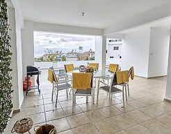 Sanders White Mountains - Nice Villa With Pool