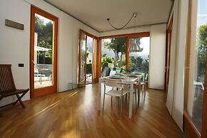 Villa Venere, 6 Bedrooms 5 Bathrooms, Private Pool and sea