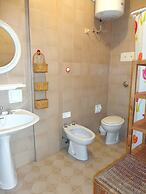 Two-room Apartment Near the sea - Beahost