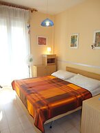 Two-room Apartment Near the sea - Beahost