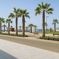 1relax in a Fully Equipped Beachfront Chalet