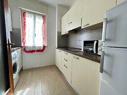 Stunning Apartment With sea View