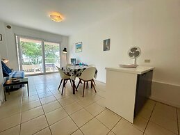 Renovated Apartment With sea View Terrace