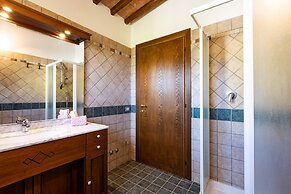 Captivating 1-bed Villa With Pool in Tuscany