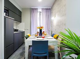 Home for Large Groups, Comfort and Style