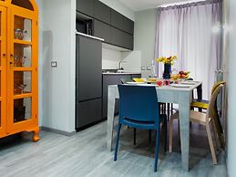 Home for Large Groups, Comfort and Style