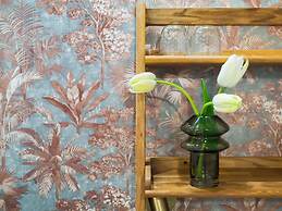 Home for Large Groups, Comfort and Style