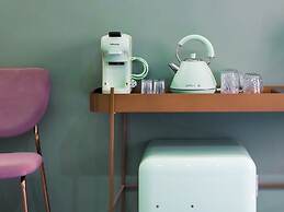 Home for Large Groups, Comfort and Style