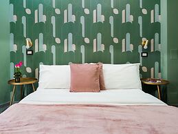 Home for Large Groups, Comfort and Style